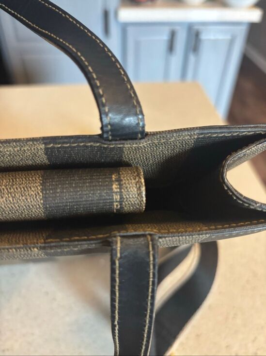 Fendi women’s convertible bag main image 9